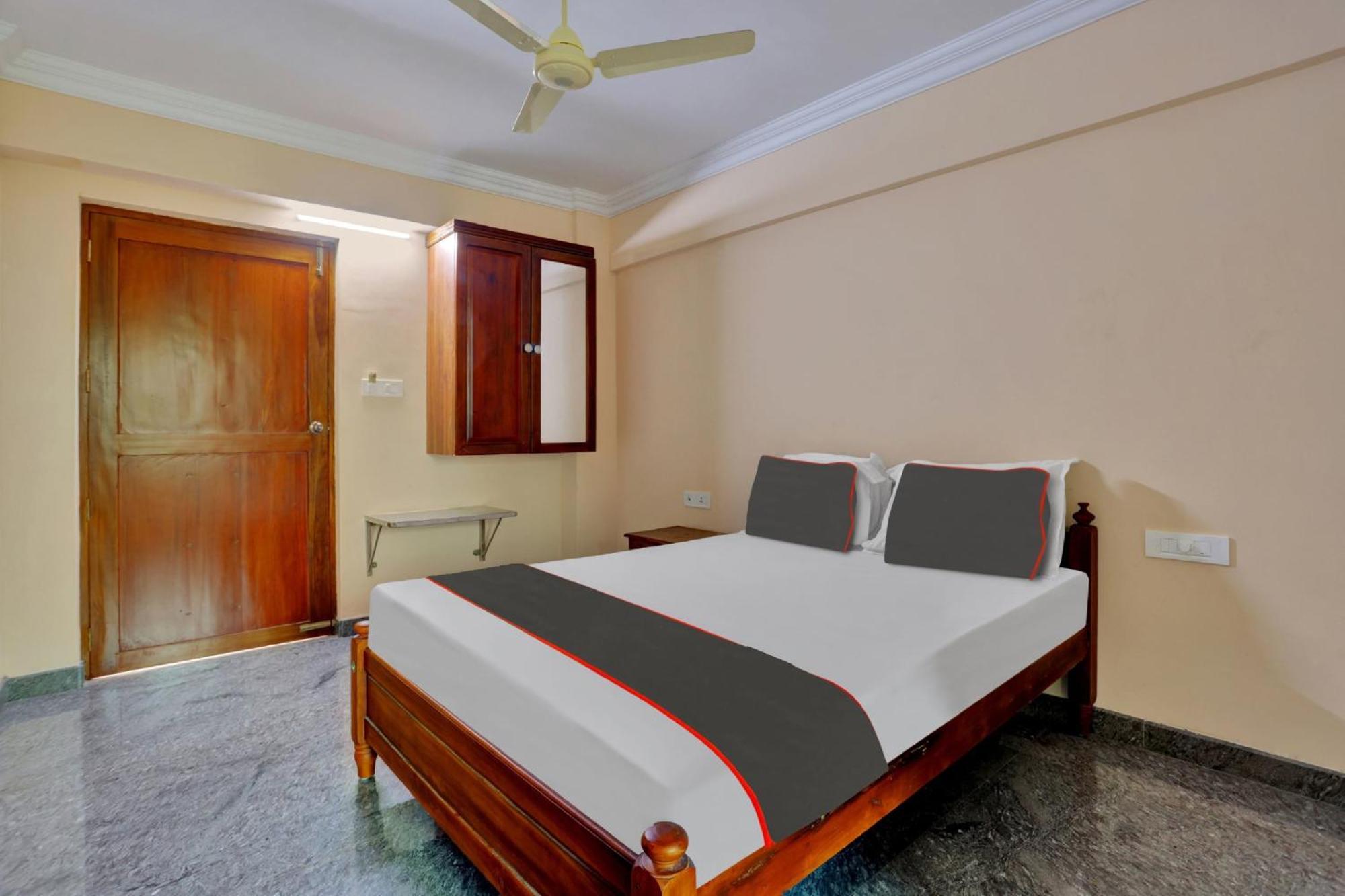 Hotel O Family Castle Inn Collection O Thiruvananthapuram Exteriör bild